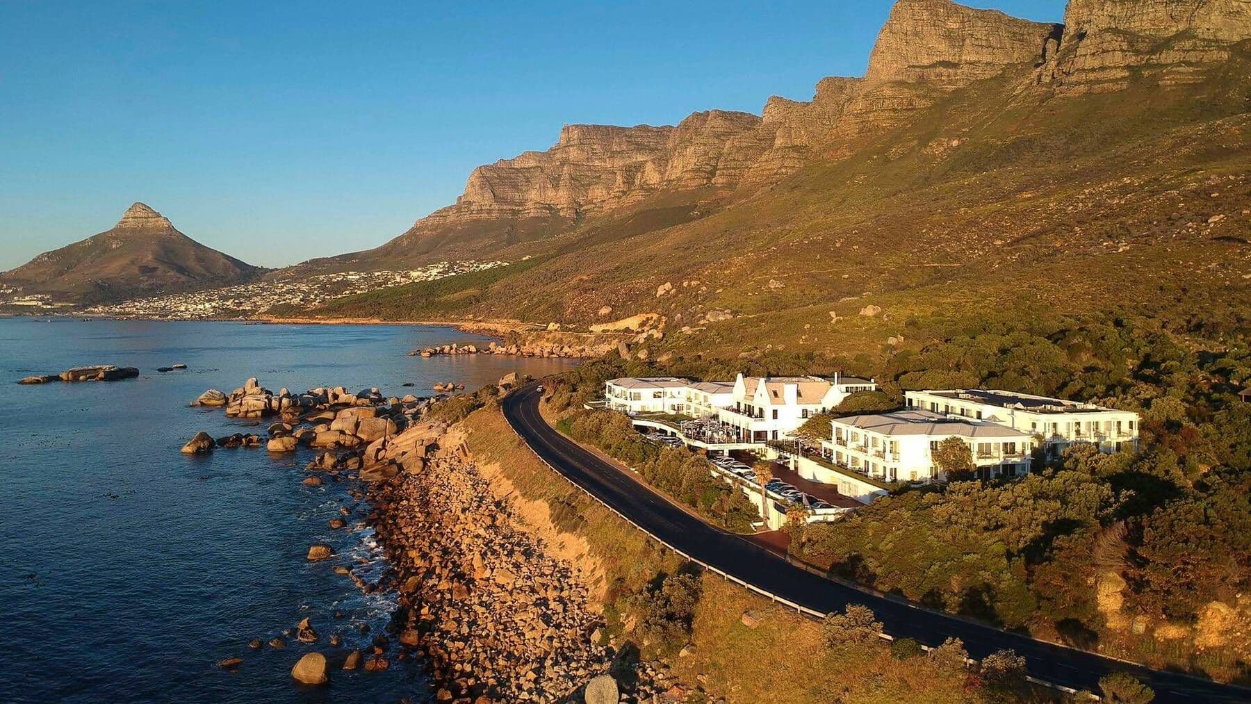 Twelve Apostles Hotel & Spa