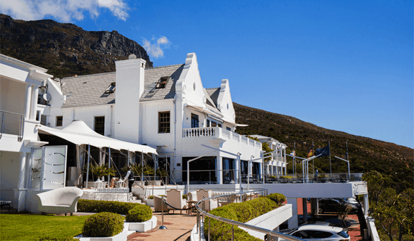 Twelve Apostles Hotel & Spa