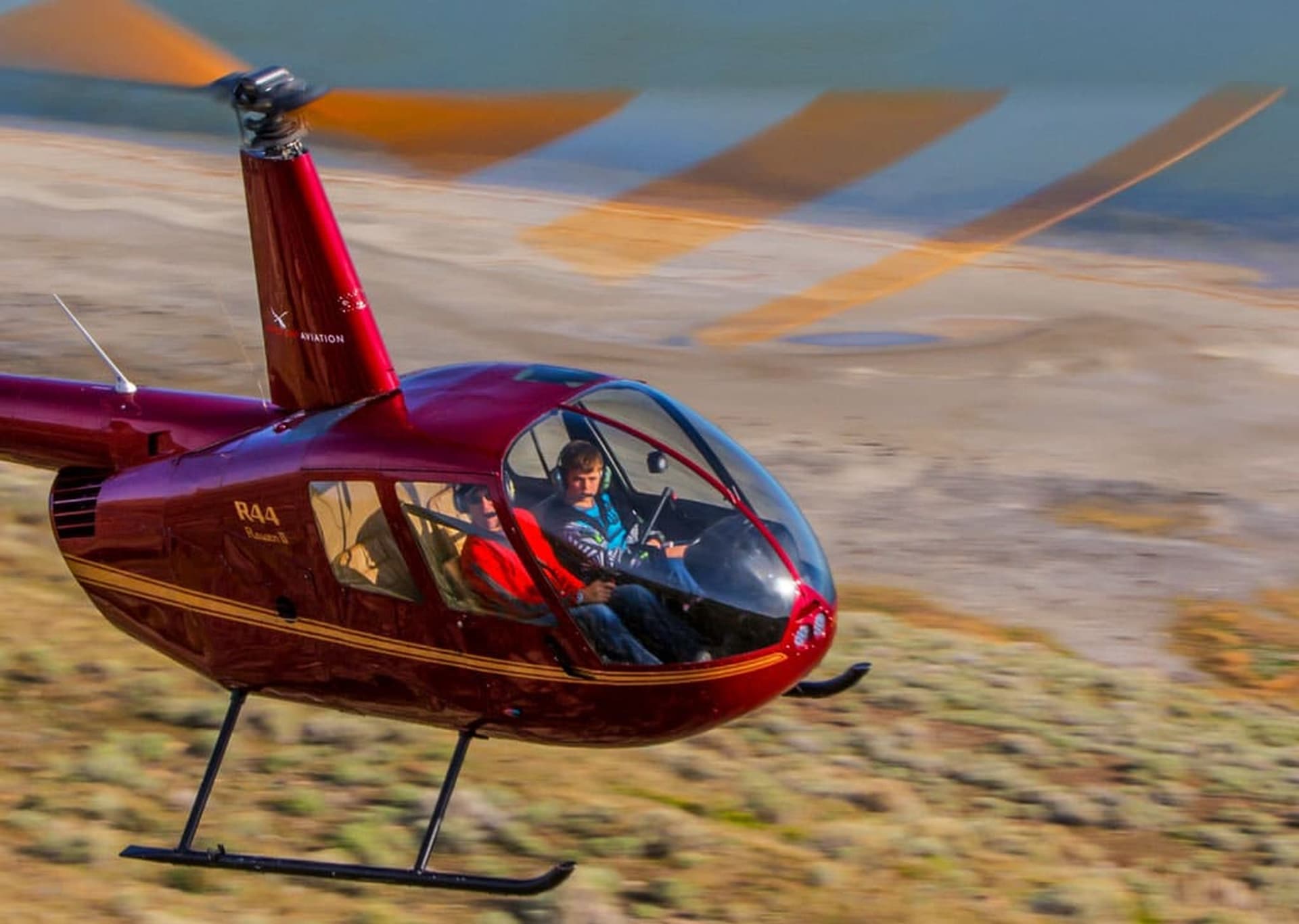 Robinson R-44